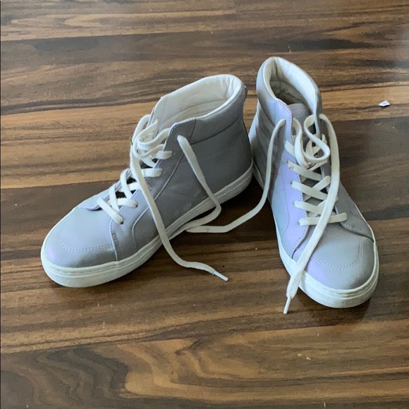 Shoes - Picture 1 of 1